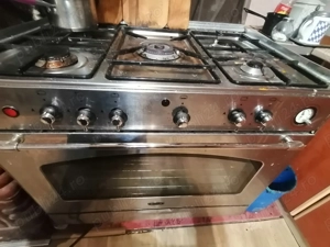 Aragaz cinci ochiuri și cuptor pe gaz inox 