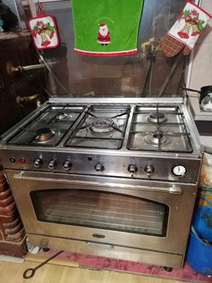 Aragaz cinci ochiuri și cuptor pe gaz inox 