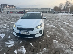 kia xceed plug in hibrid - imagine 2