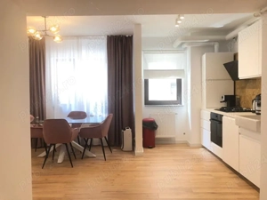 Vand apartament 3 camere Moghioros Residence - imagine 2
