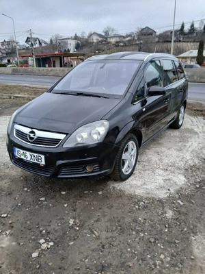 Opel Zafira B - imagine 2