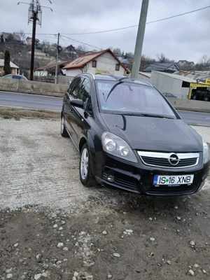 Opel Zafira B - imagine 3