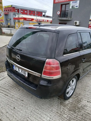 Opel Zafira B - imagine 5