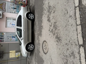 Vand Skoda Octavia 2 1.9 TDI - imagine 4