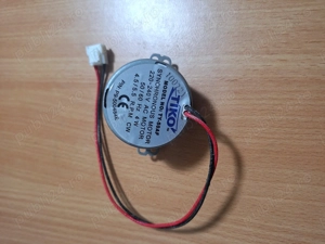 Motor sincron Tyco cu reductor TY-50AF 220-240V AC 4W 4.5-5.5 RPM - imagine 2