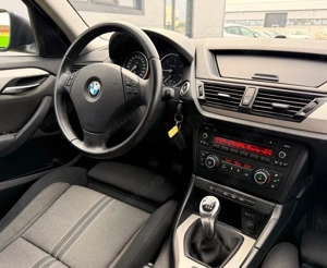 BMW X1 xDrive20d Sport Line - imagine 13