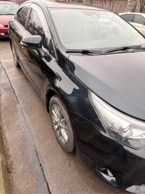 Toyota Avensis 1.8 benzina automata 2018 Exclusive - imagine 5