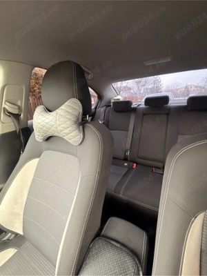 Toyota Avensis 1.8 benzina automata 2018 Exclusive - imagine 4