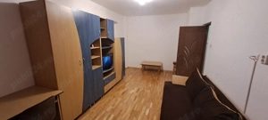 Inchiriez doua camere in Alba Iulia cartier Anghel Saligny. - imagine 10