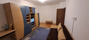 Inchiriez doua camere in Alba Iulia cartier Anghel Saligny. - imagine 8