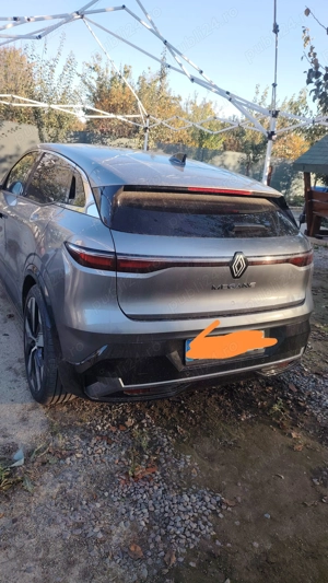 Renault Megane e-tech 60 kw 220 cp 26000 km - imagine 5
