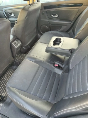 Renault Laguna 3 Avariată - 2.0 dCi, 175 CP, Bose, Cutie automată - imagine 10