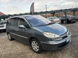 Peugeot 807 - 2.0Hdi 136cp - An 10.2010 - Euro 5 - Navigatie - 8 locuri - imagine 8