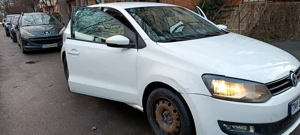 Vând Volkswagen polo 2013 - imagine 2