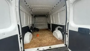 Vand Citroen Jumper sau schimb cu vito sau touareg - imagine 2