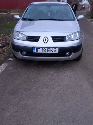 Renault Megane 1'4 benzina - imagine 2