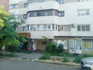 Apartament 2 camere decomandat (etaj 1) - Str. Tineretului 38, Brăila