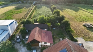 Casă Spațioasă și Domeniu Generos de Vânzare în sat Râu Barbat, comuna Pui, jud. Hunedoara - imagine 2