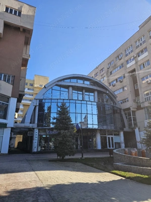 Spațiu comercial  cu parcare - Pietonal " la groapă " - imagine 4