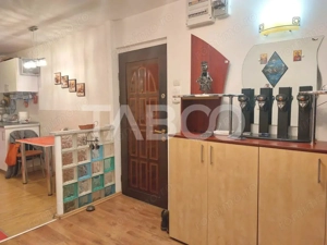 Apartament 55 mpu mobilat utilat 3 camere 2 balcoane pivnita Cisnadie - imagine 18