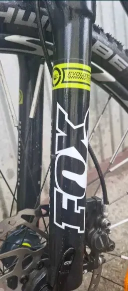 Vand bicicleta MTB Scott 620 carbon, cauciucuri NOI - imagine 5