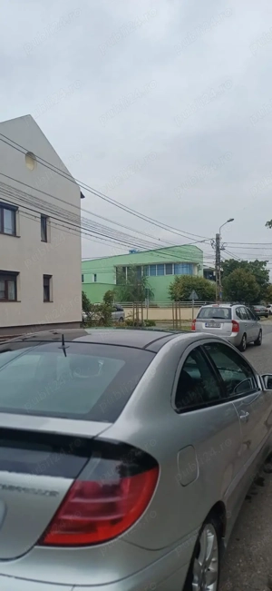 Vind Mercedes C 200 Kompresor  benzinar , motor 1998,gri 2 usi, din 2001.  - imagine 5