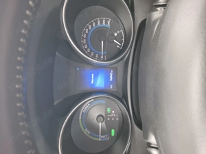 Toyota Auris 1.8 VVT-i Hybrid Automatik Touring Sports Executive - imagine 8