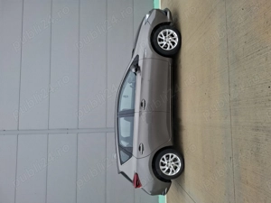 Toyota Auris 1.8 VVT-i Hybrid Automatik Touring Sports Executive - imagine 4