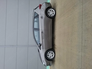 Toyota Auris 1.8 VVT-i Hybrid Automatik Touring Sports Executive - imagine 3