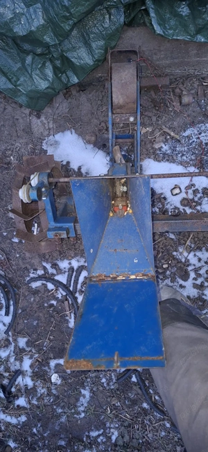 Semănătoare porumb motocultor  - imagine 3