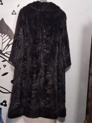 Haină de blană naturală