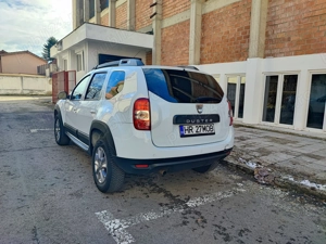 Dacia Duster 4x4 2017 1.5 dci - imagine 2