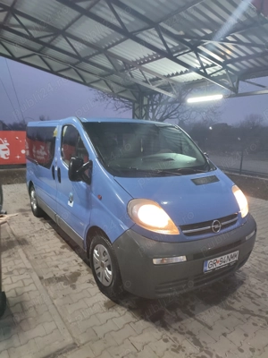 Transport persoane cu auto 8+1 