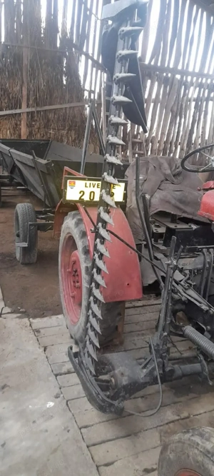 Tractor cu cositoare si remorca - imagine 5
