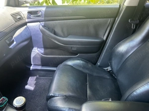 toyota avensis 2.2D - imagine 7