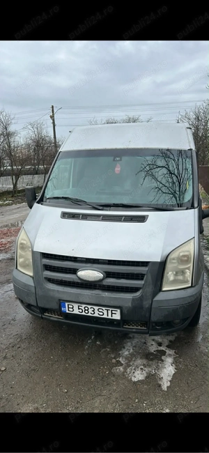 ford transit  - imagine 3