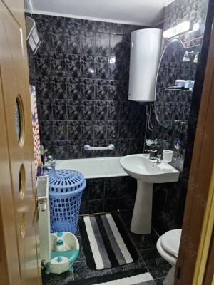 Apartament 3 CAMERE  de vânzare Mioveni  PROPRIETAR  - imagine 8