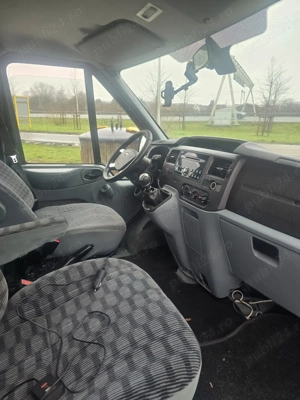 Ford transit motor 2.2 140cp 6 locuri  - imagine 3