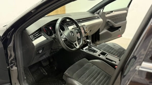 ** Volkswagen Passat ** - imagine 12