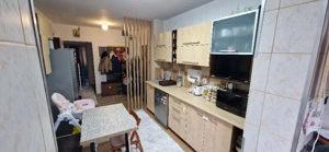 apartament 3 camere sector 4 - imagine 3