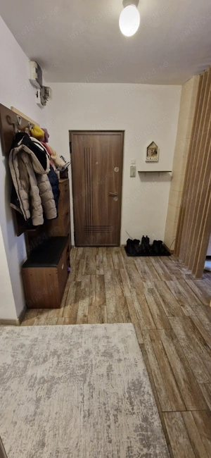 apartament 3 camere sector 4 - imagine 9