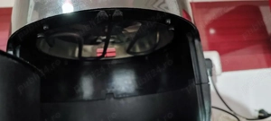 friteuză cu aer cald (air fryer) de culoare neagră și cupru aurie - imagine 3