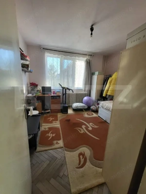 Apartament cu 2 camere, 48 mp, zona Micro 2 - imagine 2