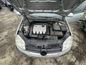 Dezmembrez VW Golf 5 1.9 BKC 77kW E4 GRI an 2006 - imagine 9