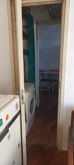 VÂND ap. 2 camere decomandate, centrală proprie, geamuri termopane, constr. din cărămidă - imagine 4