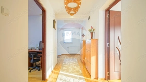 Casă individuală cu grădină și garaj în Prejmer –mobilată, comision 0% - imagine 7