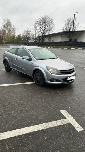 Opel astra GTC - imagine 4