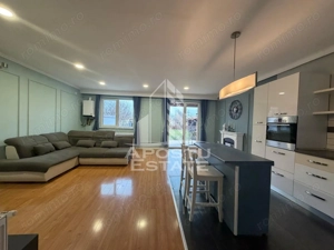 Duplex cu 4 camere, 3 bai, garaj, la asfalt,canalizare, Mosnita Noua