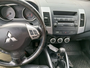 Mitubishi outlender - imagine 4