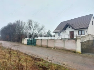 Casa individuala noua 4 camere P+M 144 mpu curte libera 416 Cisnadie - imagine 12